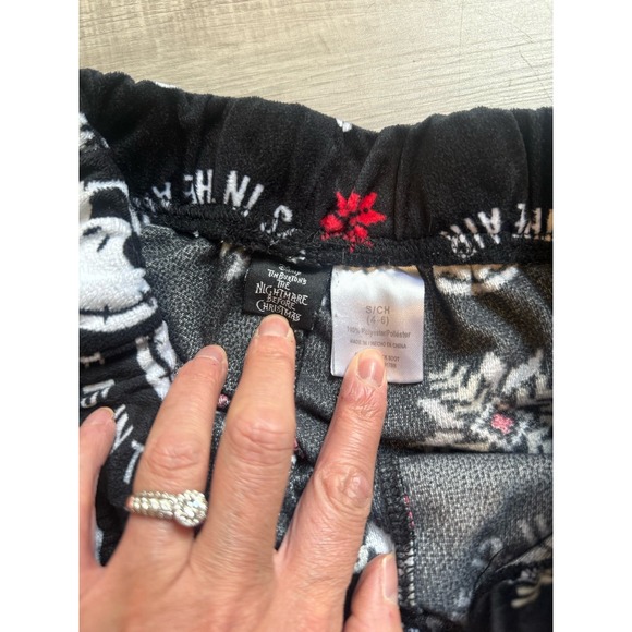 Disney Nightmare Before Christmas Women's cuffed sleep pants joggers small - Picture 6 of 8